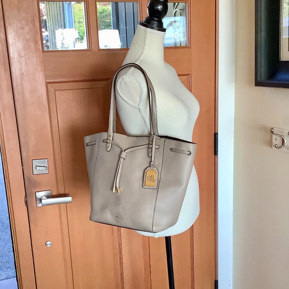 Ralph Lauren Leather Shoulder bag purse